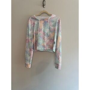 Women's Reef life hoodie size:‎ large